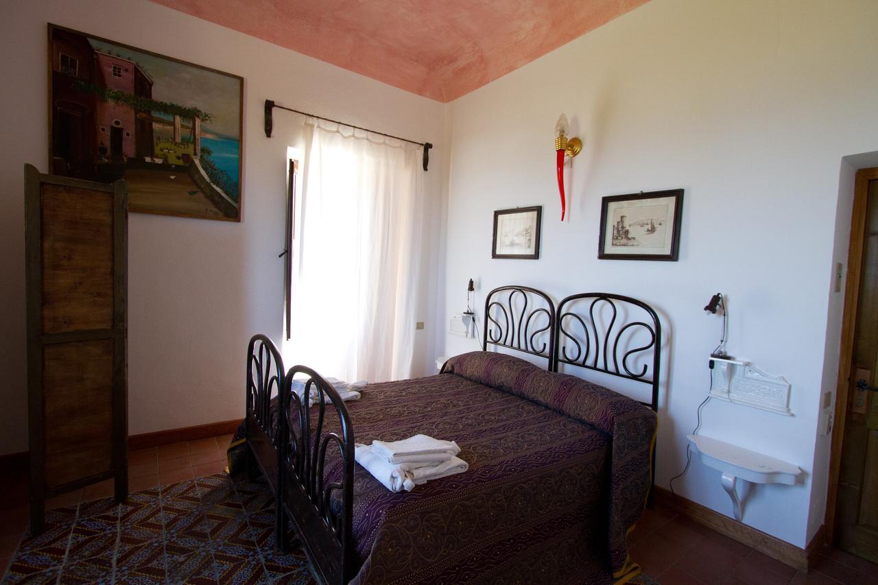 La Locanda Del Barbablu Stromboli Kültér fotó